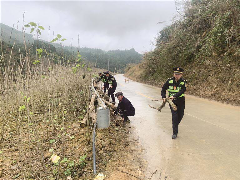 提升路容路貌 保障出行平安