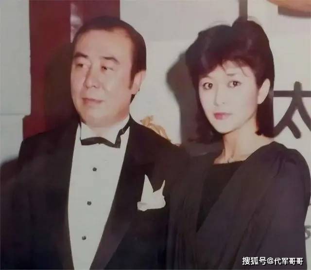 关山：和女儿关之琳28年不来往，离世后女儿为他买了400万的墓地