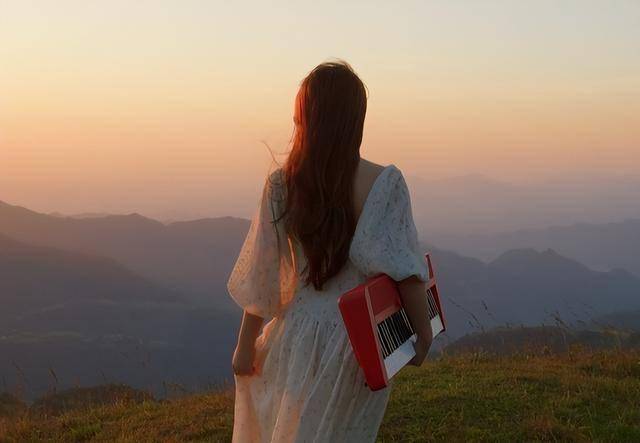 男人把女人当结婚对象的表现