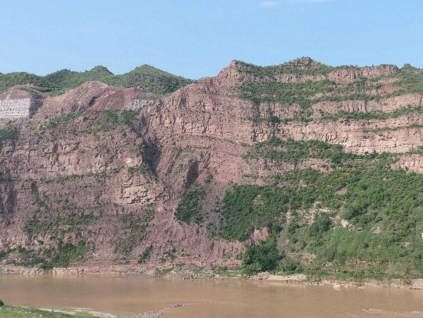 长大学子三下乡：加强水土保持，助力流域发展