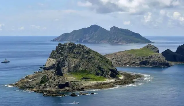 趁菲律宾大闹南海，日本摸进钓鱼岛，中国海警列阵，包围圈已成型