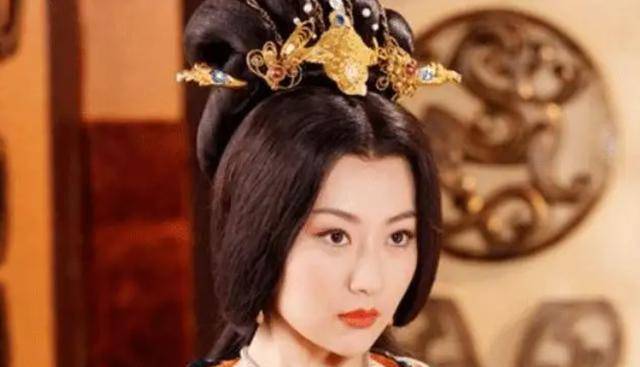 30岁的李世民，为何要霸占50岁的萧皇后