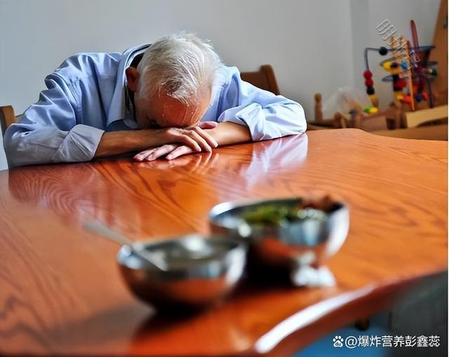 来自清华的研究：多吃肉的老人才会更长寿？分析下