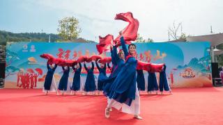 幸福生活舞起来！第九届“祝福祖国·舞动崂山”全民广场舞大赛暨金家岭街道第五届全民广场舞大赛圆满结束