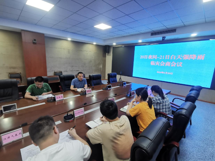 提前预警、启动应急响应……江津积极应对防范暴雨天气