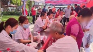 济南市中心医院开展“早诊早治 科学防癌”系列活动