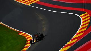 F1比利时站排位赛：维斯塔潘最快罚退5位 勒克莱尔笑纳大礼