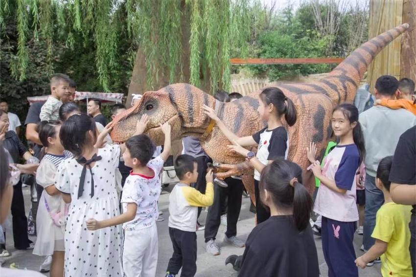 请到沂蒙看金秋|龙园旅游区热闹非凡，一起来看那些快乐瞬间！