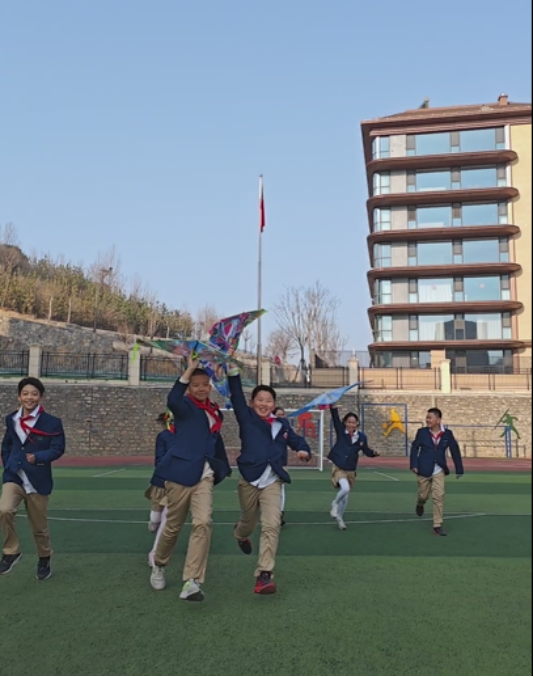 春暖花开 踏青逐梦——济南市高新区凤凰路小学开展系列春分主题活动