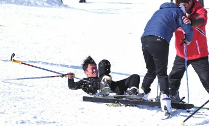 滑雪旺季骨伤增多有医院一天接诊5例