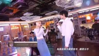 传姐弟恋后首同框！知名女歌手直言不尴尬，TVB小生专注事业不考虑拍拖