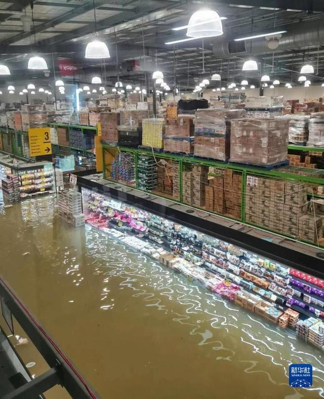 新西兰奥克兰暴雨成灾进入紧急状态