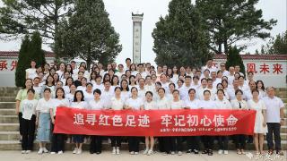 三角湖小学教育集团“共·生”教联体党员开启红色实践之旅