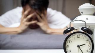 经常失眠容易引发老年痴呆？日常注意哪些问题可提高睡眠质量？