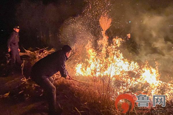 枣庄市公安局山亭分局：巡逻途中遇火情 民警化身“救火侠”