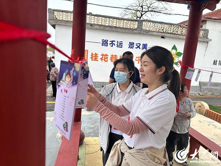 沂水县许家湖镇举办“花开长虹 阅见美好”美丽乡村健康跑活动