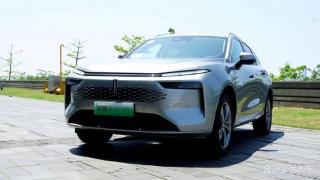 试驾新摩卡DHT-PHEV，时尚感提升、智能化更进一步