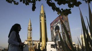 媒体：伊朗向也门胡塞武装提供“加德尔”导弹技术