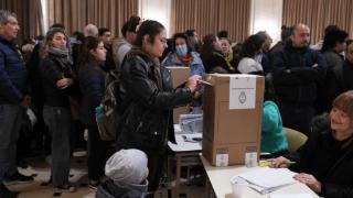阿根廷2023年大选初选初步计票结果揭晓 五名总统候选人进入正式选举