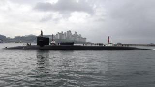 美国核动力潜艇“安纳波利斯”号停靠韩国济州海军基地