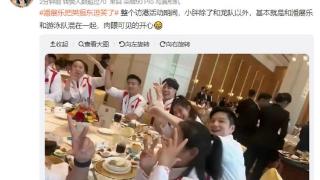 樊振东潘展乐友情迅速升温：两人同进同出笑容不断 东皇乐帝超甜