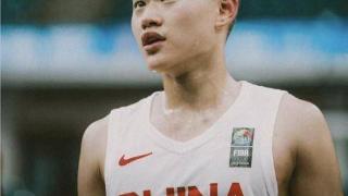 赵维伦社媒晒为国出战U19男篮世界杯图片：梦想成真