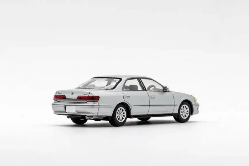 TLV的又一冷门刷色产品，八代Toyota Mark II试玩