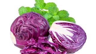 紫甘蓝生吃还是熟吃：美味与营养的双重选择