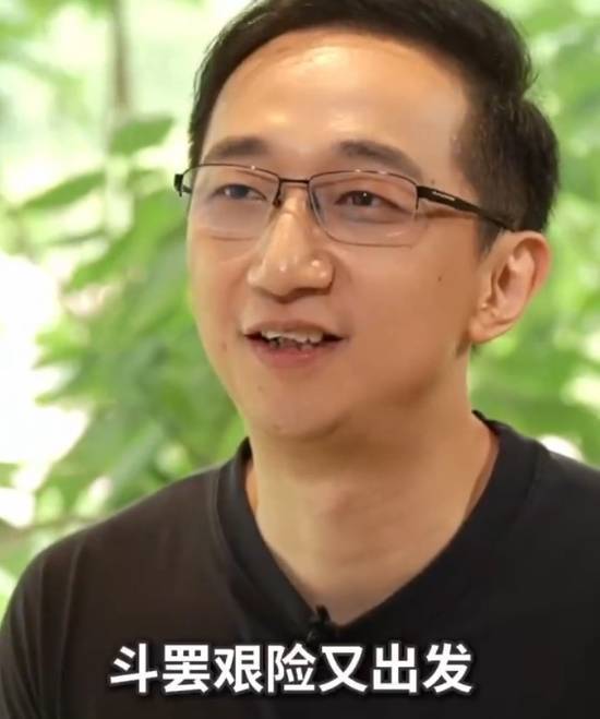 杨奇预言冯骥:曾经我如此苍老 如今我风华正茂