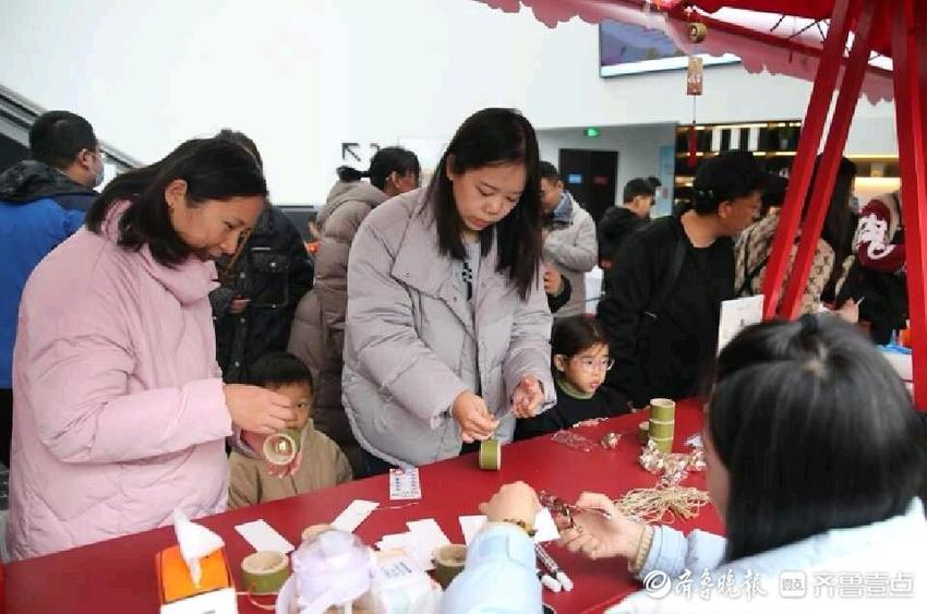 “韩美林艺术市集”开集，沉浸式感受艺术乐趣