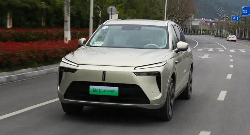 魏牌蓝山DHT PHEV 的反向对标可以打动你吗？