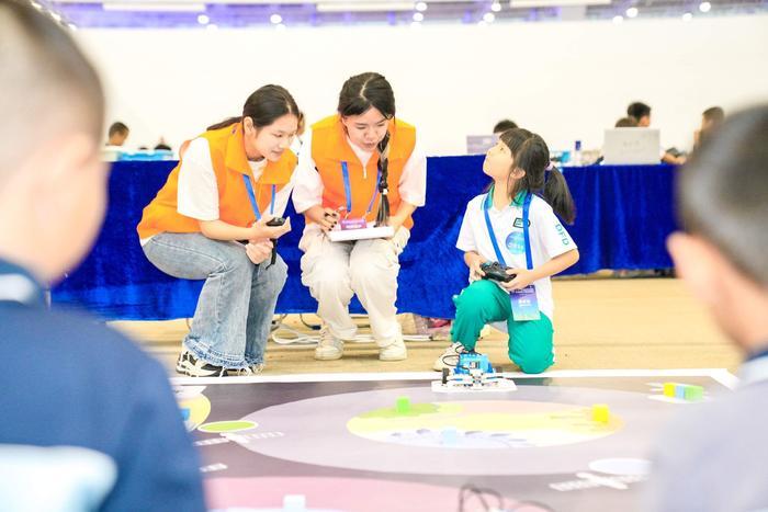 粤澳学生“科技奥运会”角逐珠海