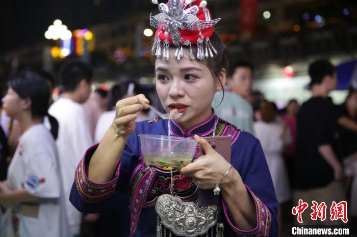 福建福鼎举办啤酒美食节：游美景、尝美食、饮美酒、品美茗