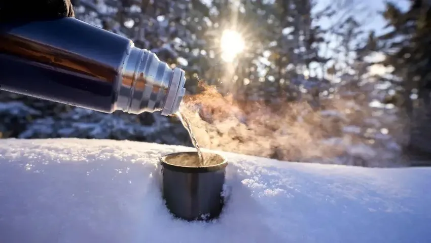 这种保温杯会让热水变“毒水”，你可能正在用！