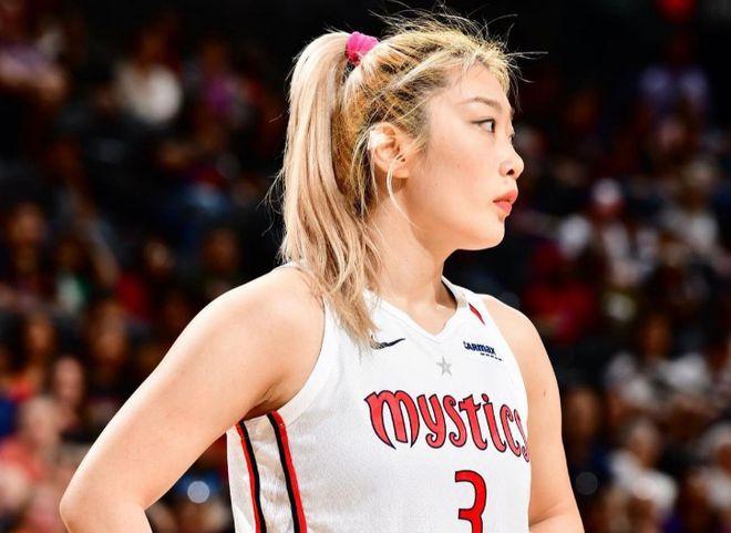 WNBA：李梦三节0分+末节2三分得6分 追平近23天最高分纪录