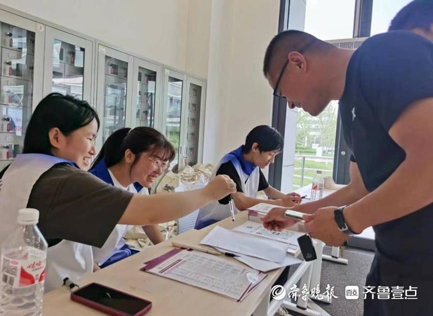 大学节｜百余名山一大学子参与首届“大学节”志愿服务