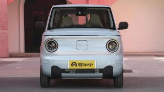 熊猫mini2023款120km超萌熊造型比较可爱