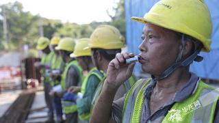 烈日·坚守 | 重庆九龙坡区人民医院迁建项目主体结构已完成95%