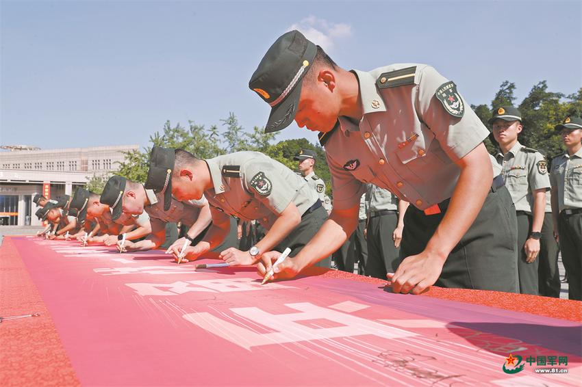 军营观察丨把“人生大课”融入专业课堂