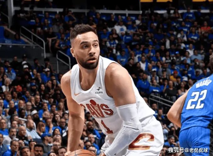 NBA第一个抢七诞生，黑马7分险胜！米切尔狂轰50+4，班凯罗19中9