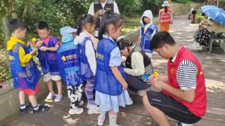 汇聚太阳能 点亮科学梦——贵阳市观山湖区观山街道关工委联合科技园社区开展科普活动