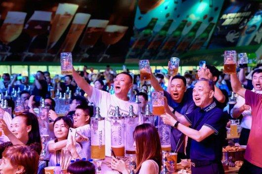 金沙滩啤酒城Citywalk一日游攻略！带你解锁不一样的青岛国际啤酒节