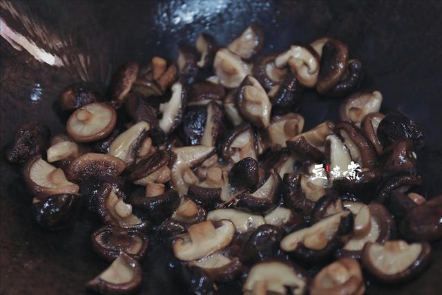 端午节，包天包地包山海的粽子，你吃过吗？泉州“烧肉粽”做起来