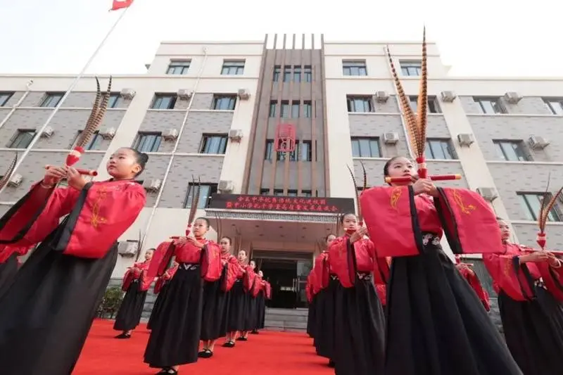 济南市博文小学：规规矩矩写字，堂堂正正做人