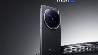 vivox200pro首销开启，配备有超强影像系统