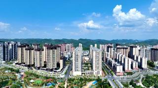 今年上半年，贵州福泉地区生产总值增速名列全省第一