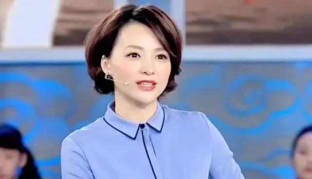 两个电视美女主持嫁给富豪，今一个丈夫坐拥百亿，一个丈夫却不听话