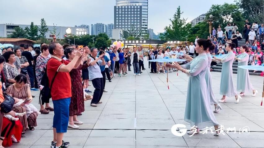 汇川区：以“乐”为媒激活消费场景