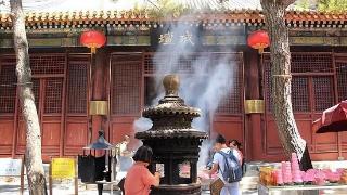 中国有一古庙，庙不大，却有武警全天站岗，究竟有何过人之处？