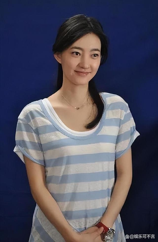 王丽坤承认已经离婚，揭露前夫嫖娼丑闻，涉及巨额花费及多名女星